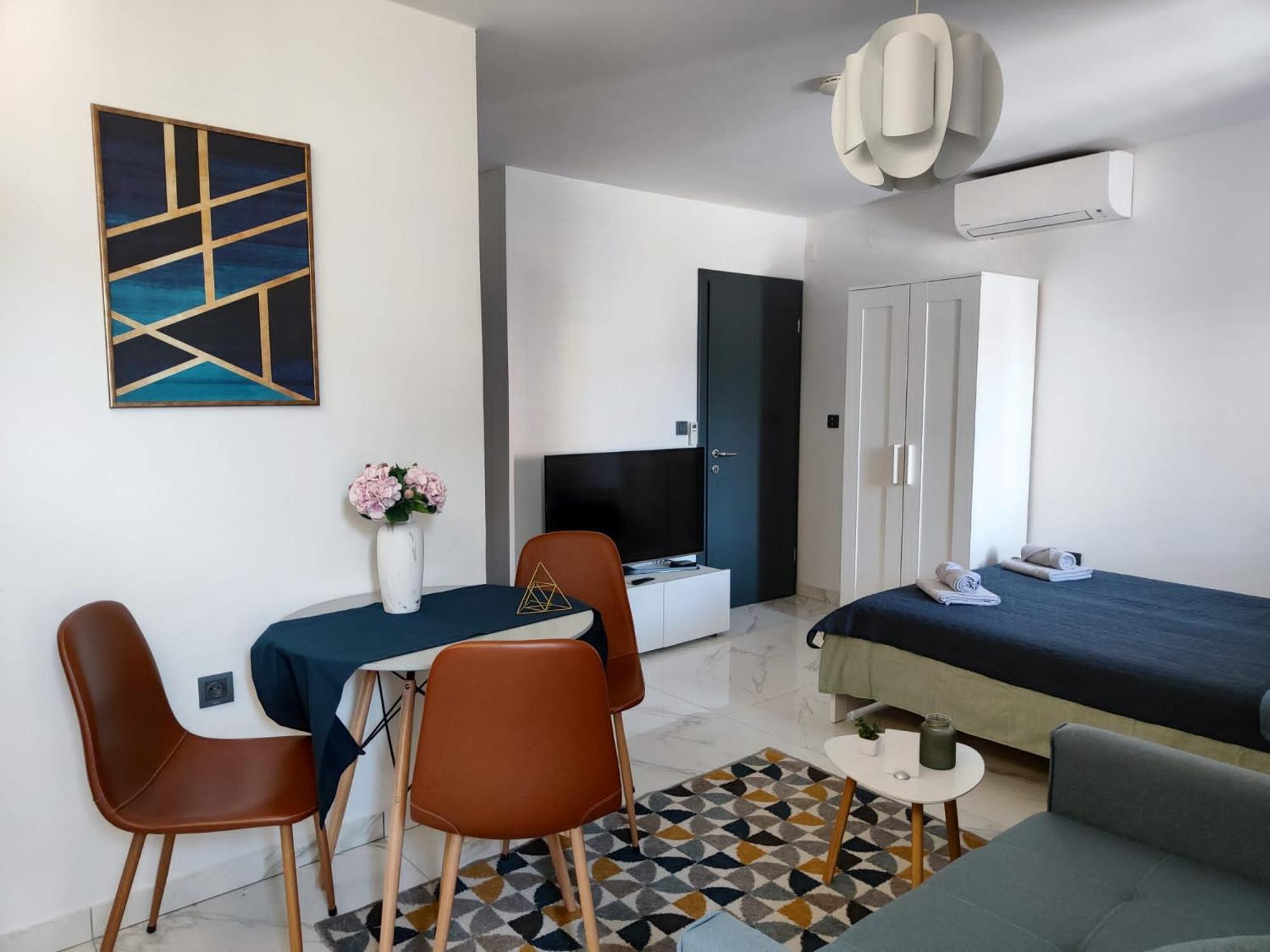 Apartment Augustini Cres Exterior photo